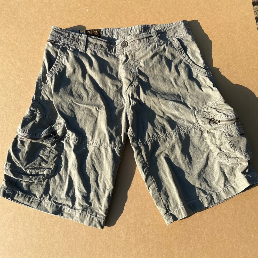 Kuhl Cargo Shorts Mens 34 Gray Hiking Camping Crag Series Cotton Nylon Blend